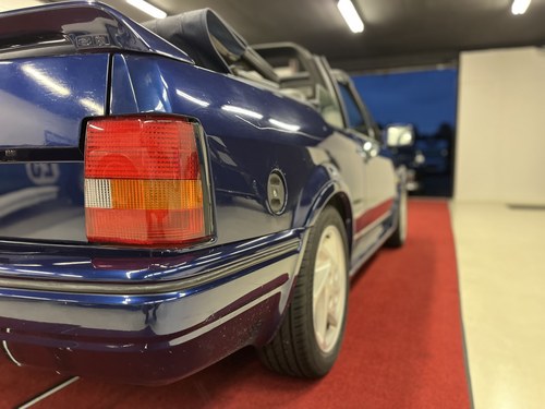 1990 Ford Escort 1.6i Cabriolet Special Edition For Sale (picture 92 of 131)