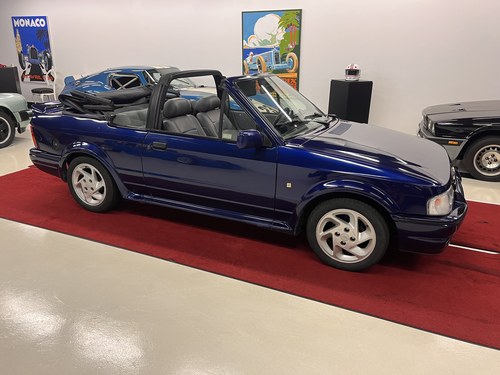 1990 Ford Escort 1.6i Cabriolet Special Edition For Sale (picture 4 of 131)