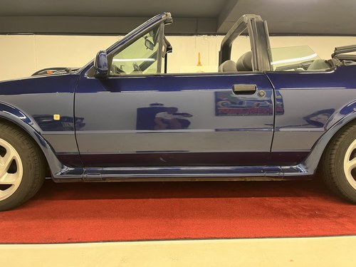 1990 Ford Escort 1.6i Cabriolet Special Edition For Sale (picture 91 of 131)