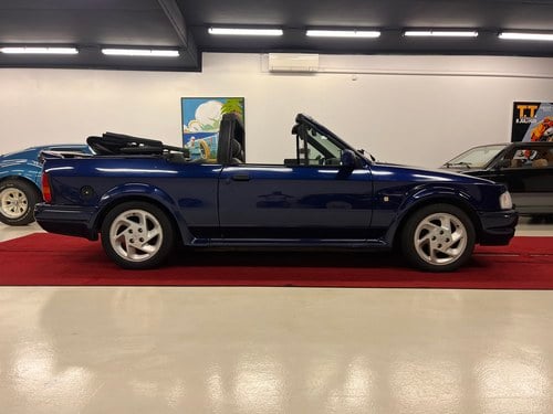1990 Ford Escort 1.6i Cabriolet Special Edition For Sale (picture 5 of 131)