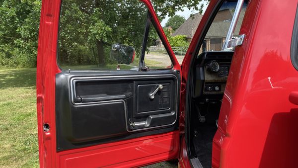 1985 Ford F-150 V8 XL LHD For Sale (picture :index of 21)