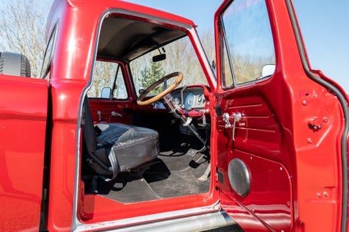 1966 Ford F100 Pickup V8 à vendre (picture 48 of 248)