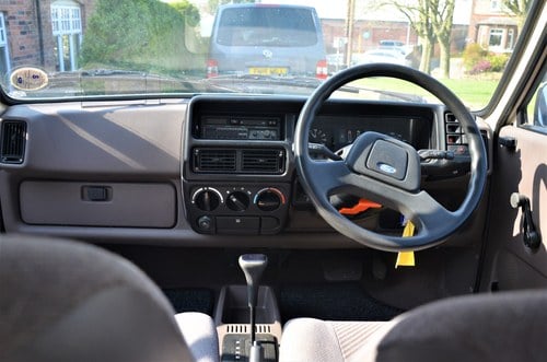 1987 Ford Fiesta L 1.1 Auto En venta (imagen 25 de 123)