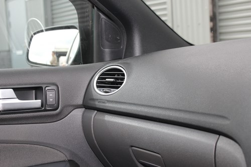 2005 Ford Focus ST-2 Te koop (foto 49 van 161)