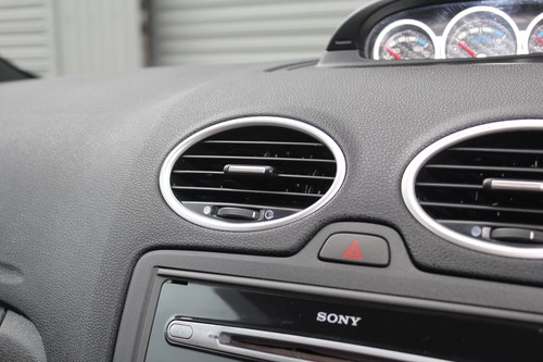 2005 Ford Focus ST-2 Te koop (foto 33 van 161)