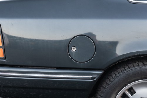 NO RESERVE - 1990 Ford Granada Scorpio 2.9 Auto (1st Gen) Te koop (foto 75 van 144)