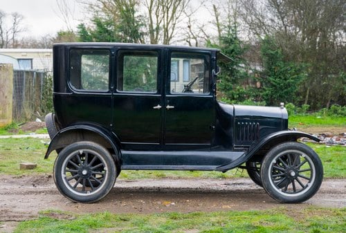 1925 Ford Model T Fordor Saloon zum Verkauf (Bild 9 von 138)