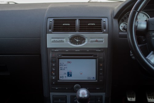 2006 Ford Mondeo ST220 zum Verkauf (Bild 12 von 67)