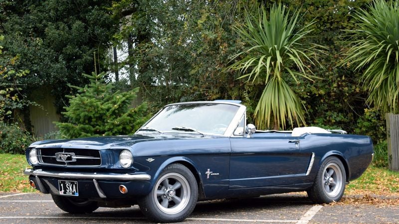 1965 Ford Mustang 5.7 V8 Convertible For Sale (picture 1 of 136)
