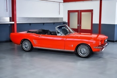 1966 Ford Mustang Convertible In vendita (immagine 6 di 81)