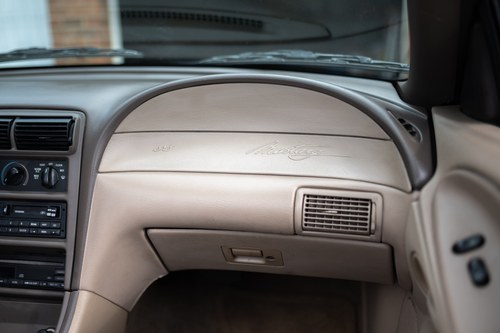 NO RESERVE - 2000 Ford Mustang Convertible (LHD) In vendita (immagine 97 di 223)