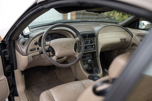 NO RESERVE - 2000 Ford Mustang Convertible (LHD) In vendita (immagine 39 di 223)