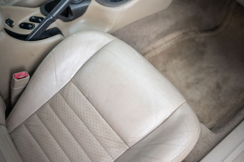 NO RESERVE - 2000 Ford Mustang Convertible (LHD) In vendita (immagine 64 di 223)