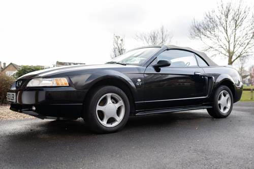 NO RESERVE - 2000 Ford Mustang Convertible (LHD) In vendita (immagine 31 di 223)