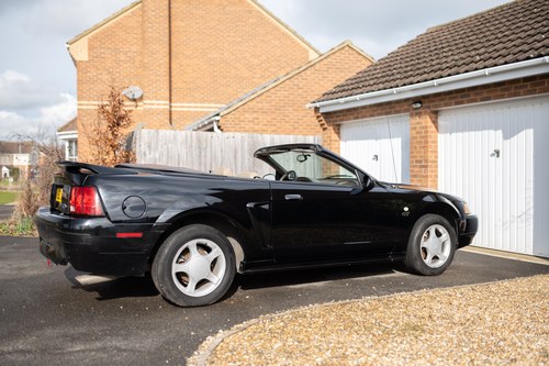 NO RESERVE - 2000 Ford Mustang Convertible (LHD) In vendita (immagine 16 di 223)