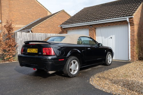 NO RESERVE - 2000 Ford Mustang Convertible (LHD) In vendita (immagine 17 di 223)