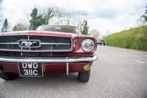 1965 Ford Mustang zum Verkauf (Bild 116 von 176)