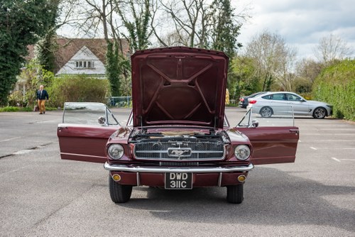 1965 Ford Mustang zum Verkauf (Bild 30 von 176)
