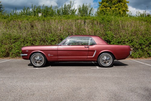 1965 Ford Mustang zum Verkauf (Bild 2 von 176)