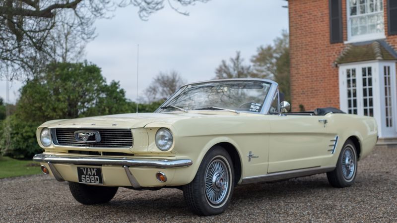 1966 Ford Mustang Convertible For Sale (picture 1 of 175)