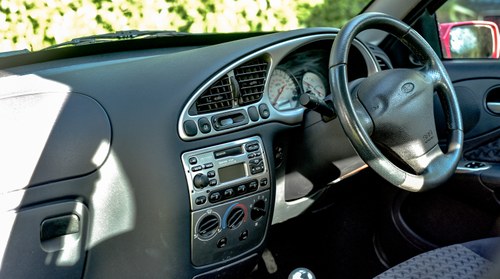 NO RESERVE - 1999 Ford Puma 1.7 16V In vendita (immagine 26 di 77)