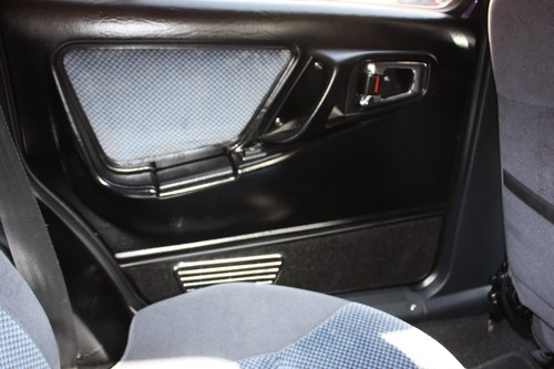 NO RESERVE! 1986 Ford Sierra Estate 2.8 Ghia 4x4 à vendre (picture 42 of 98)