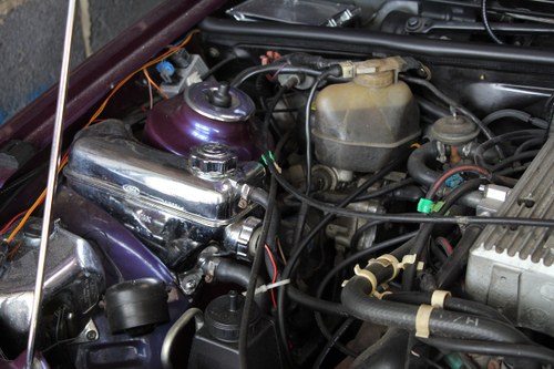 NO RESERVE! 1986 Ford Sierra Estate 2.8 Ghia 4x4 à vendre (picture 79 of 98)