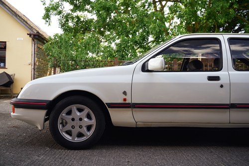 1985 Ford Sierra XR4 4x4 à vendre (picture 80 of 161)