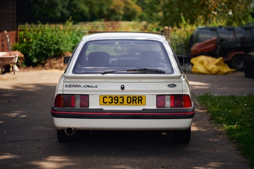 1985 Ford Sierra XR4 4x4 à vendre (picture 7 of 161)