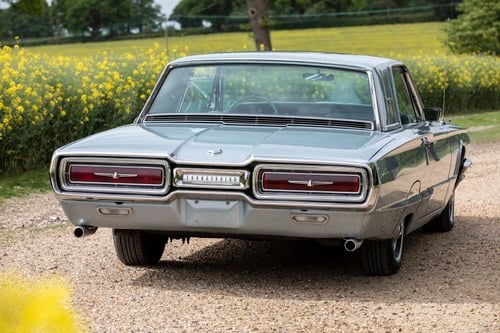 1964 Ford Thunderbird In vendita (immagine 10 di 203)