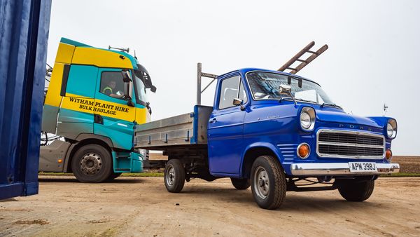 1971 Ford Transit Mk1 Flatbed/Pickup For Sale (picture :index of 14)