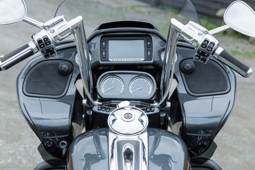 2016 Harley-Davidson Fltruse CVO Road Glide Ultra For Sale (picture 15 of 86)