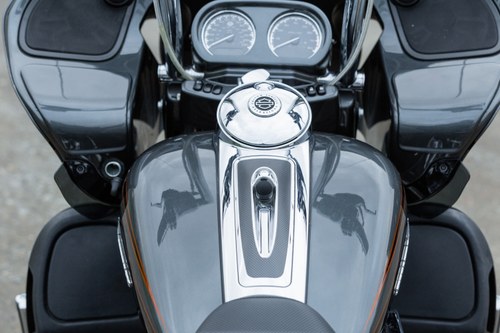 2016 Harley-Davidson Fltruse CVO Road Glide Ultra For Sale (picture 38 of 86)