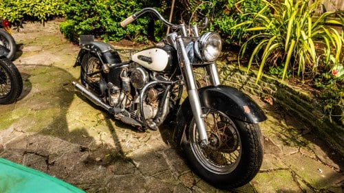 1950 Harley Davidson Panhead Hydra-Glide à vendre (picture 2 of 100)