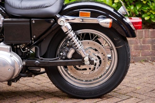 2003 Harley Davidson Sportster XLH883 Hugger 100th Anniversary Edition For Sale (picture 28 of 103)