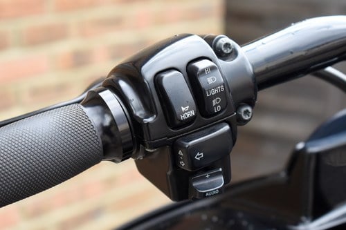 2008 Harley-Davidson Street Glide Custom For Sale (picture 22 of 103)