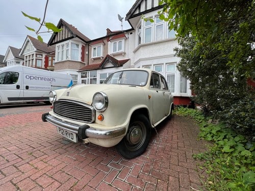 1996 Hindustan Ambassador à vendre (picture 19 of 210)