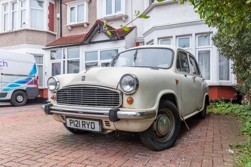1996 Hindustan Ambassador à vendre (picture 11 of 210)