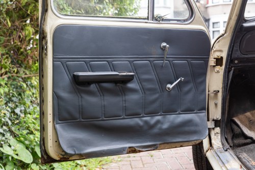 1996 Hindustan Ambassador à vendre (picture 57 of 210)