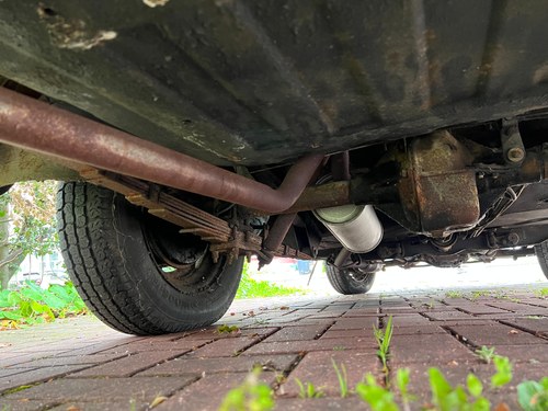 1996 Hindustan Ambassador à vendre (picture 200 of 210)