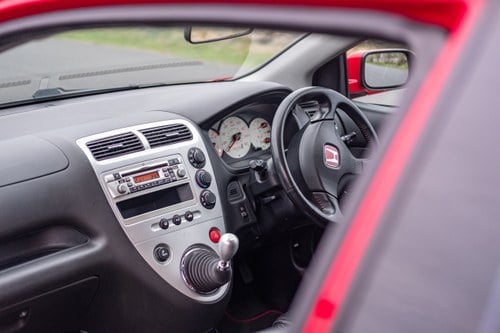 2004 Honda Civic Type-R (EP3) In vendita (immagine 23 di 91)