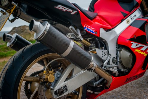 2000 Honda SP1 Te koop (foto 41 van 48)