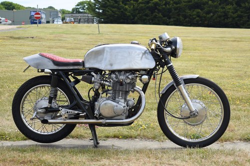 1971 Honda CB450 café racer In vendita (immagine 20 di 106)