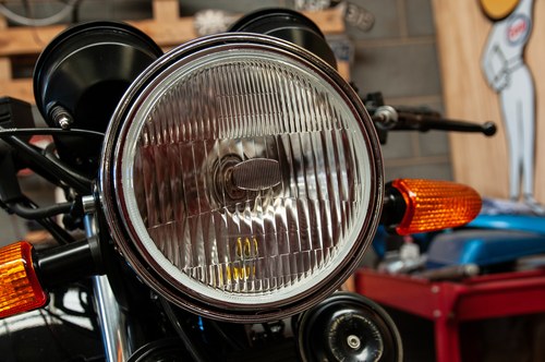 1981 Honda CB900F à vendre (picture 27 of 77)