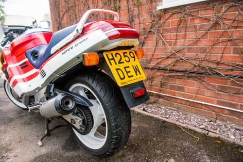 1991 Honda CBR1000F-L Te koop (foto 54 van 129)