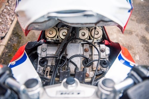 1991 Honda CBR1000F-L Te koop (foto 79 van 129)