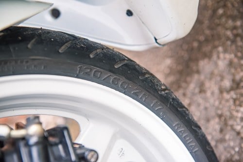 1991 Honda CBR1000F-L Te koop (foto 96 van 129)