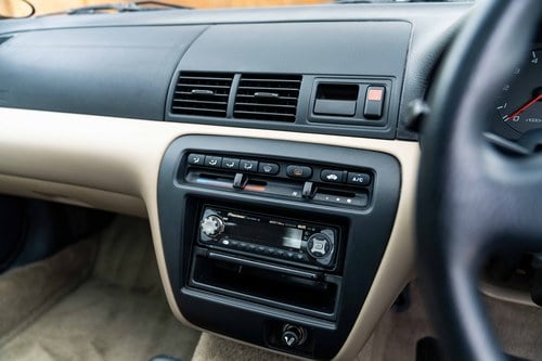 2000 Honda Prelude 2.0i Sport till salu (bild 47 av 156)