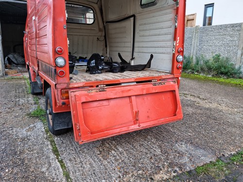 NO RESERVE - 1977 Honda TN360 In vendita (immagine 99 di 188)