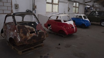 Isetta Projects x3